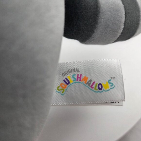 Original Squishmallows Rocky The Raccoon Flower Hat 8" Plush - Picture 6 of 6